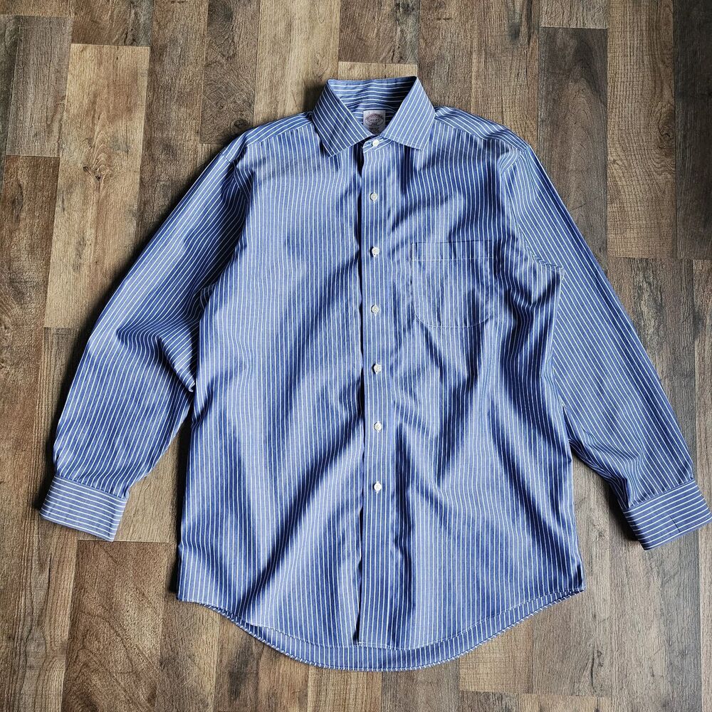Brooks Brothers 346 Blue White Striped Non-Iron Dress Shirt Old Money. 15.5